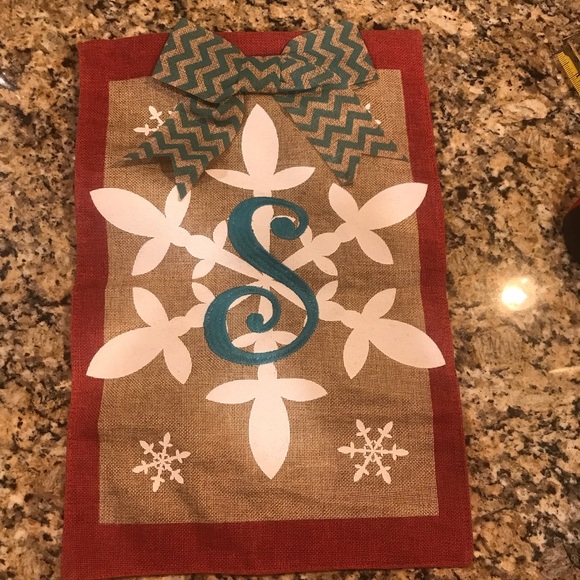 ▪️Burlap “S” Small Flag - Picture 1 of 8